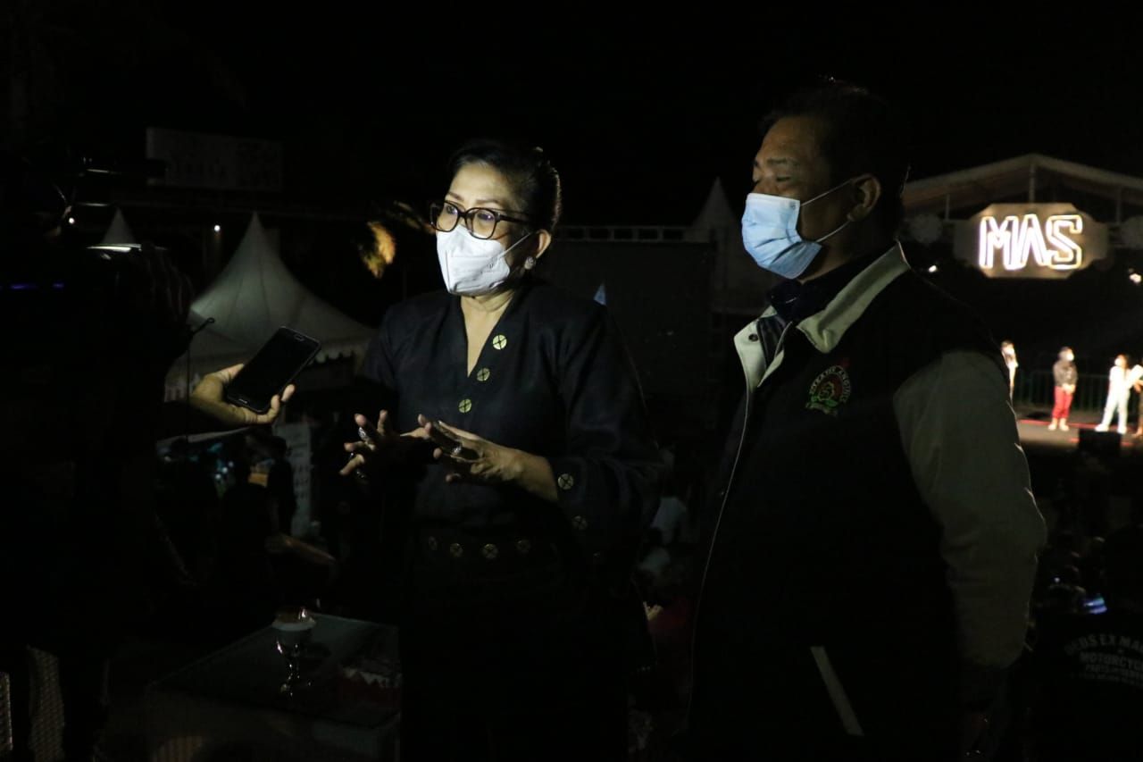 podiumnews.com-Ny. Putri Koster: Teater Sangat Baik untuk Asah Karakter Siswa 